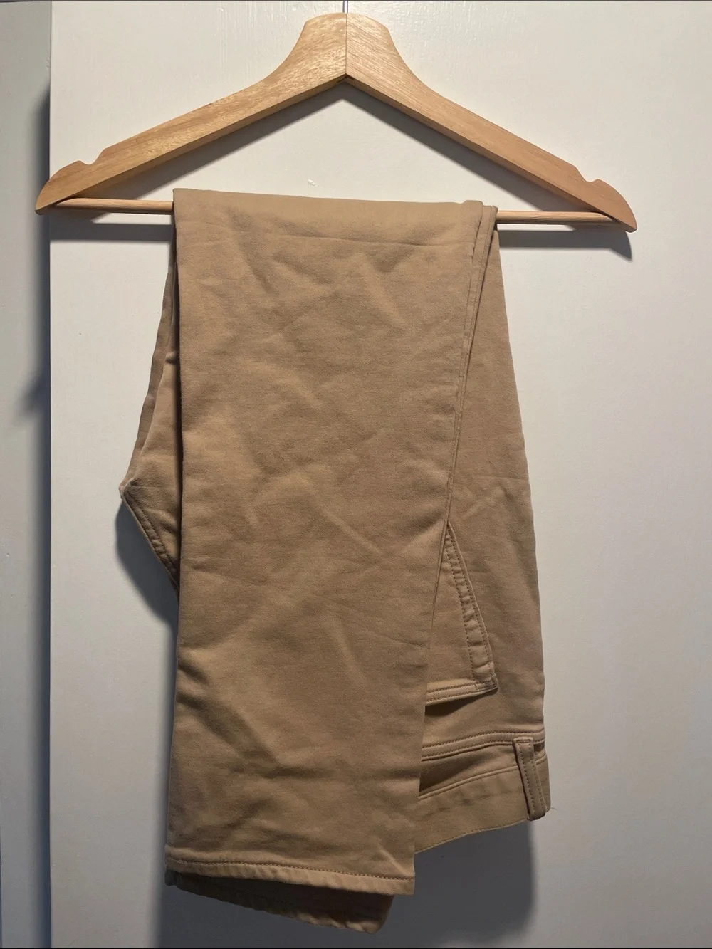 Banana Republic Chino (Traveler)